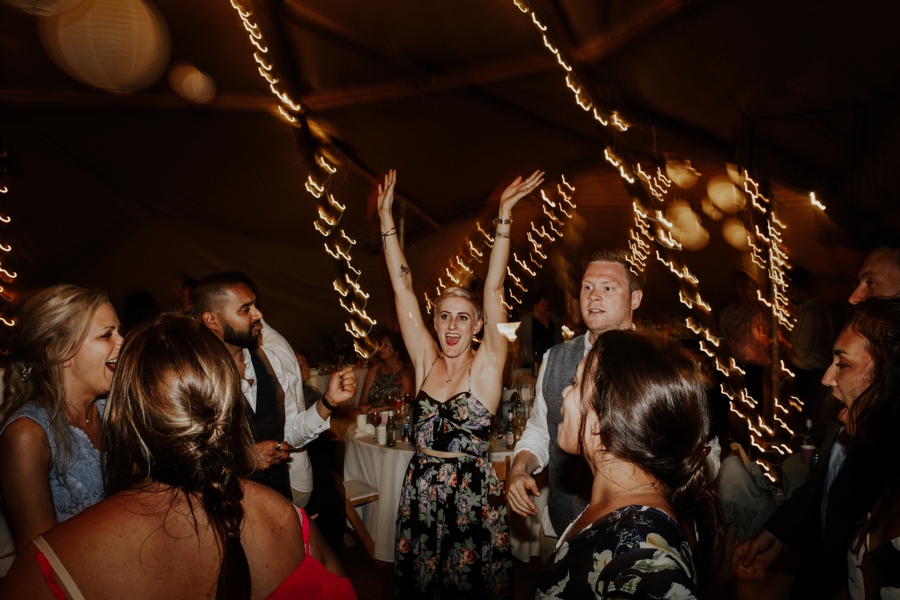 dancing guests