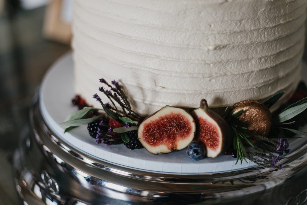 wedding cake details
