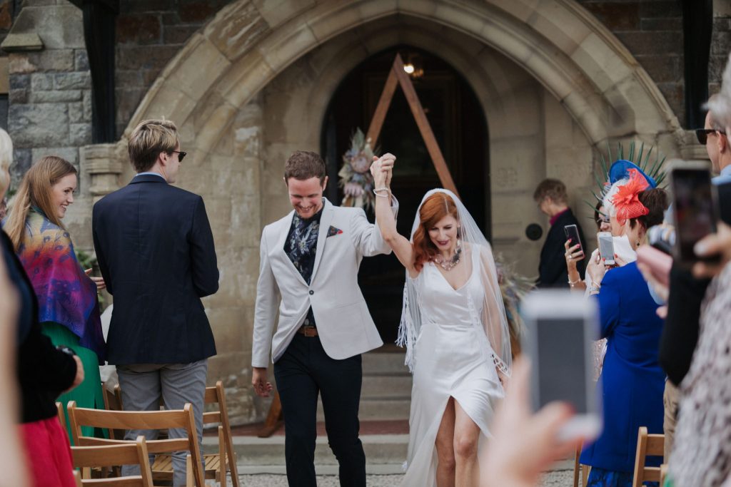 plas dinam wedding