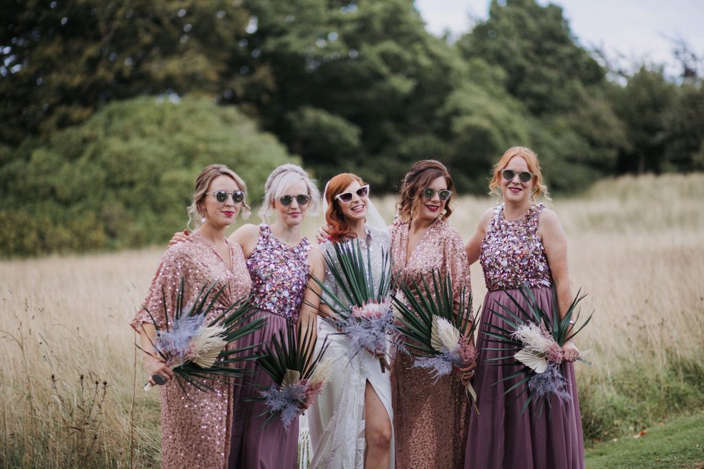 plas dinam wedding