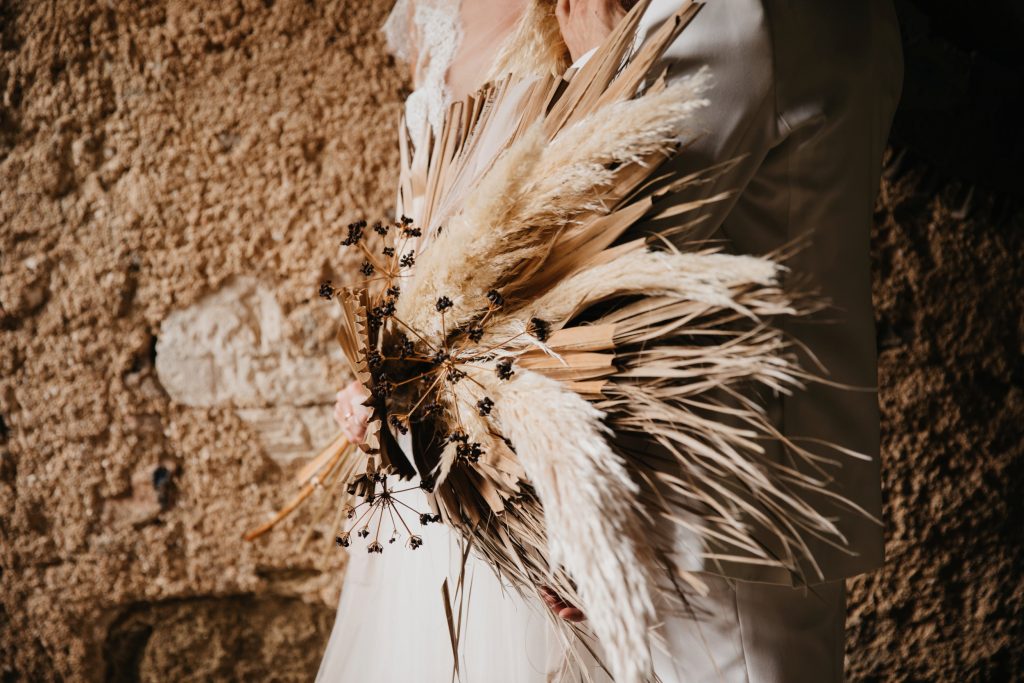 dried floral bouquet 