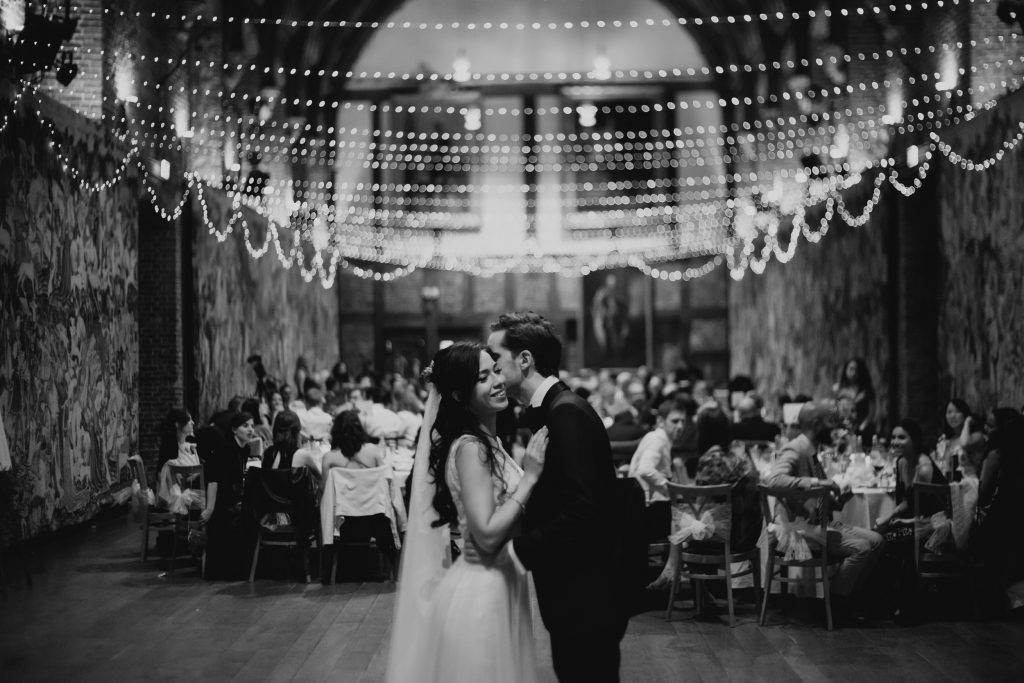 black white photography relaxed wedding photographer 