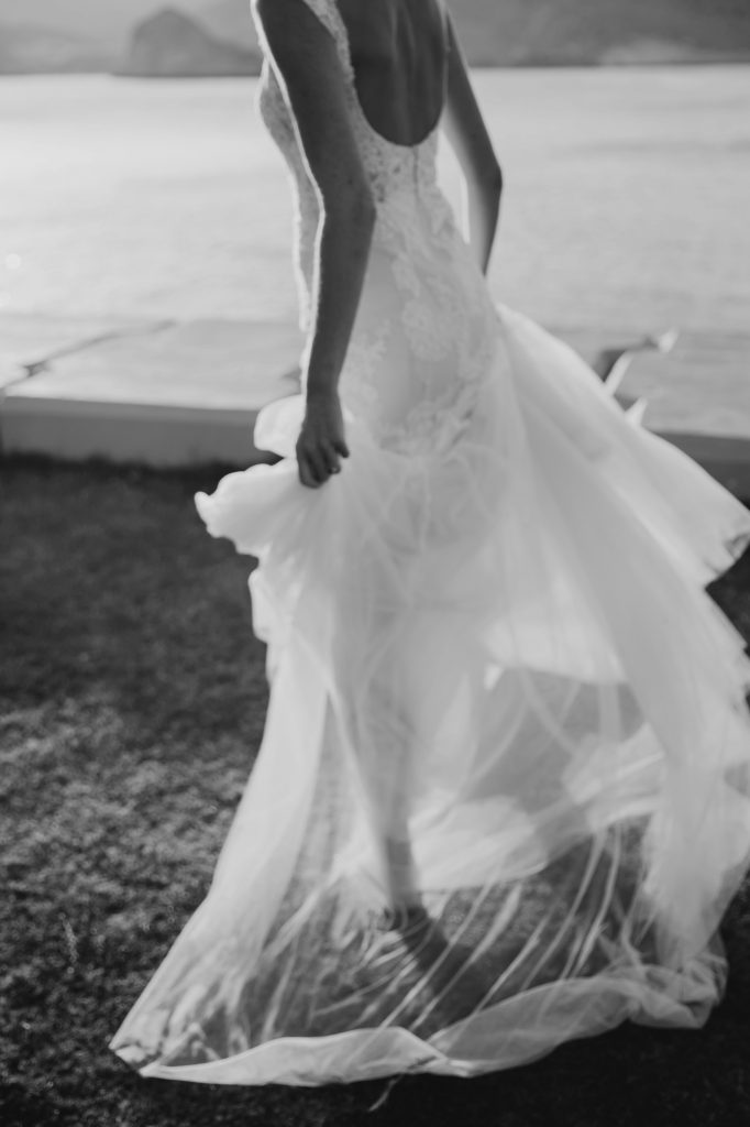 relaxed wedding photographer 