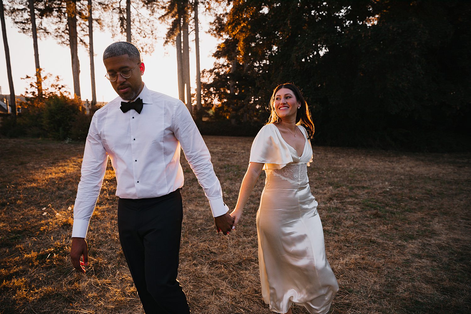 romantic sunset couple photos at Château de Thauvenay wedding